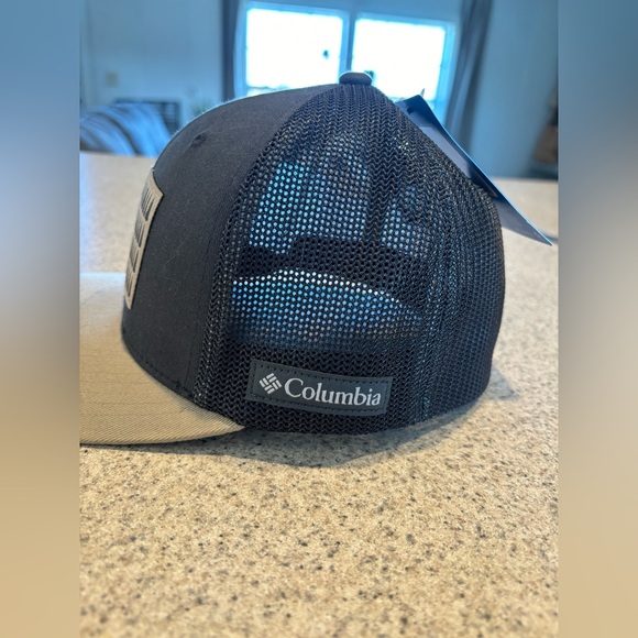 Men’s Columbia flat bill American flag tree hat - Picture 5 of 5